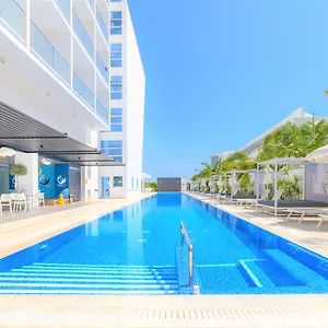 4* מלון Seasons (adults Only)